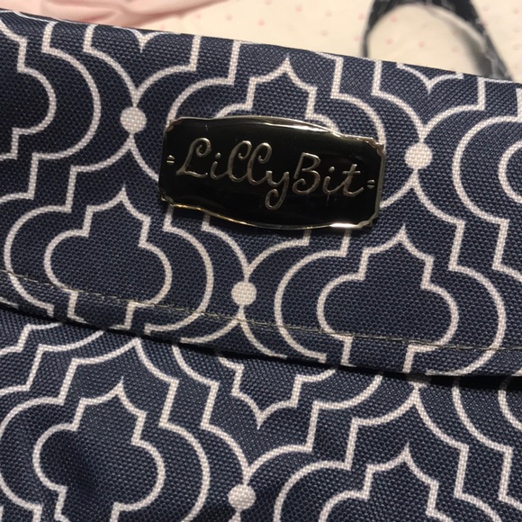 Lilly Bit diaper bag clutch! NWT - Picture 5 of 5
